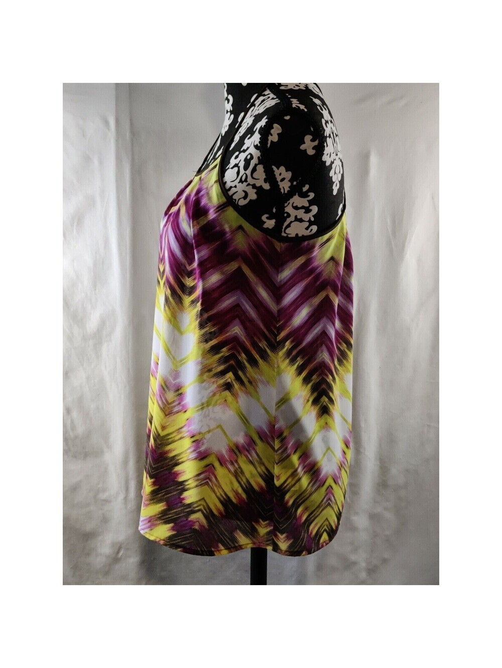 ana A New Approach Petite PM Purple Yellow Chevron Crochet Racerback Tank Top - Picture 5 of 12